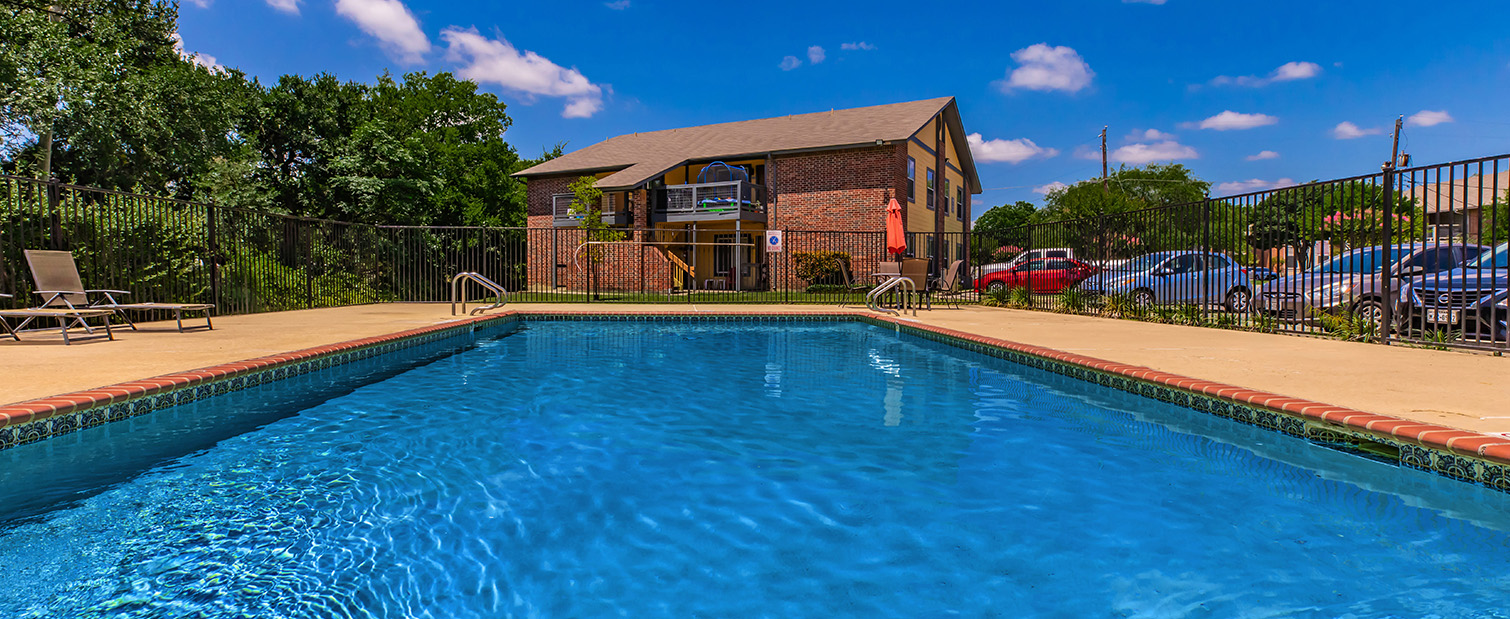 Brushy Creek Village Apartments in Round Rock, TX